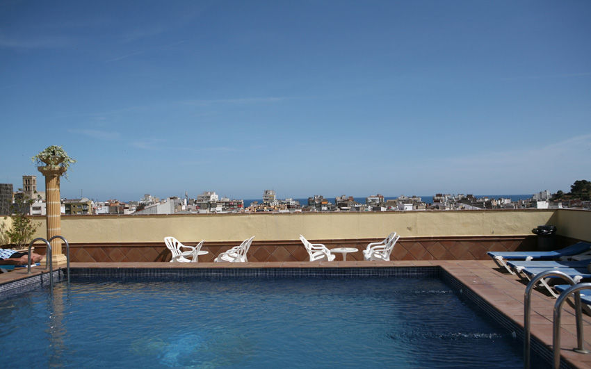 Hotel Costa Brava บลาเนส ภายนอก รูปภาพ