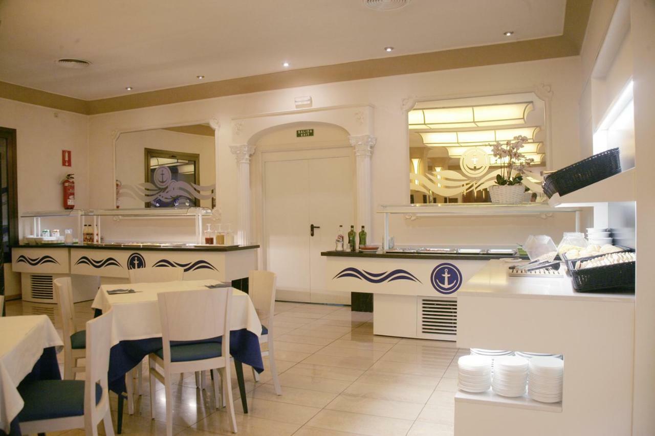 Hotel Costa Brava บลาเนส ภายนอก รูปภาพ