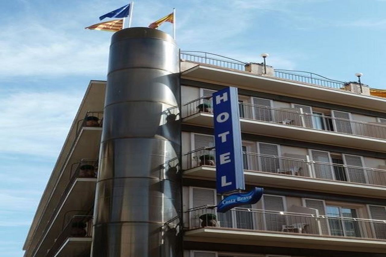 Hotel Costa Brava บลาเนส ภายนอก รูปภาพ
