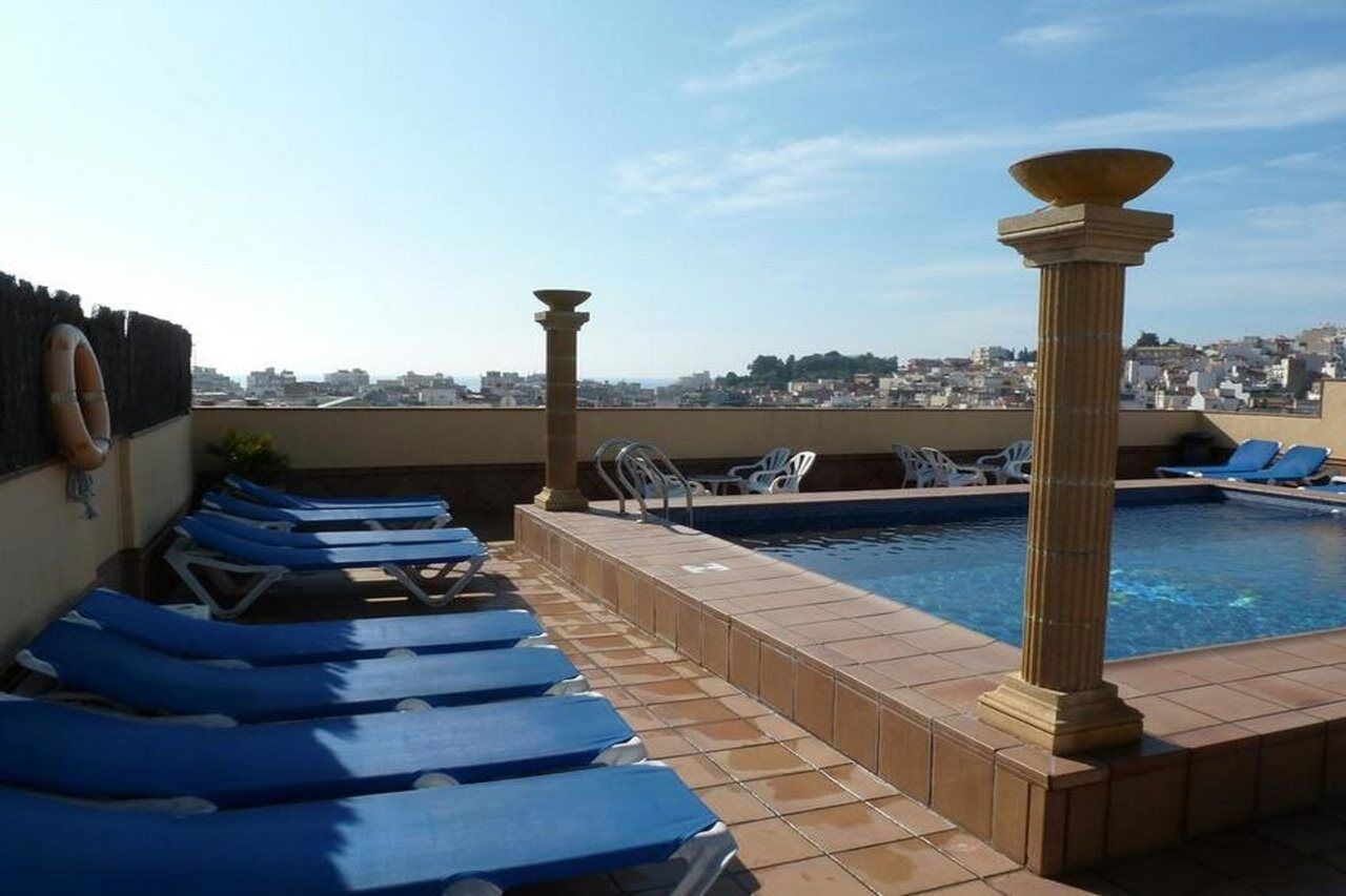 Hotel Costa Brava บลาเนส ภายนอก รูปภาพ