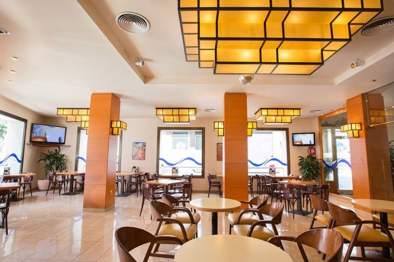 Hotel Costa Brava บลาเนส ภายนอก รูปภาพ
